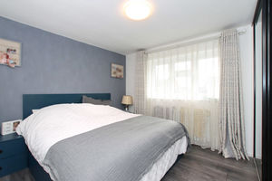 Photo 4- click for photo gallery